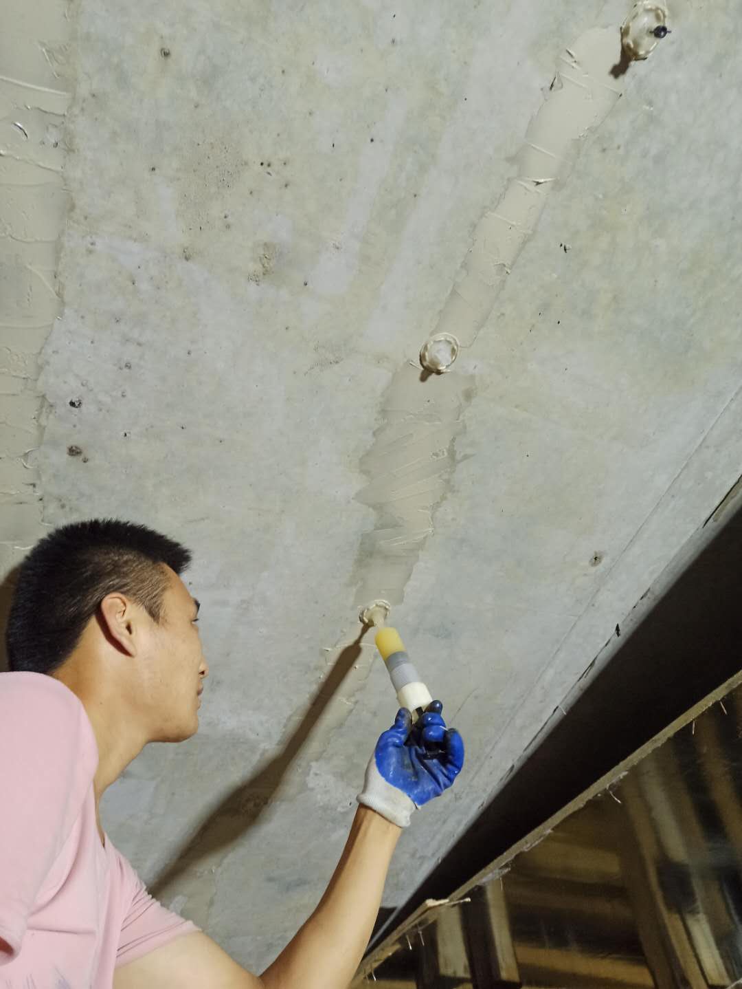 瓦房店房屋墙体裂缝施工方法